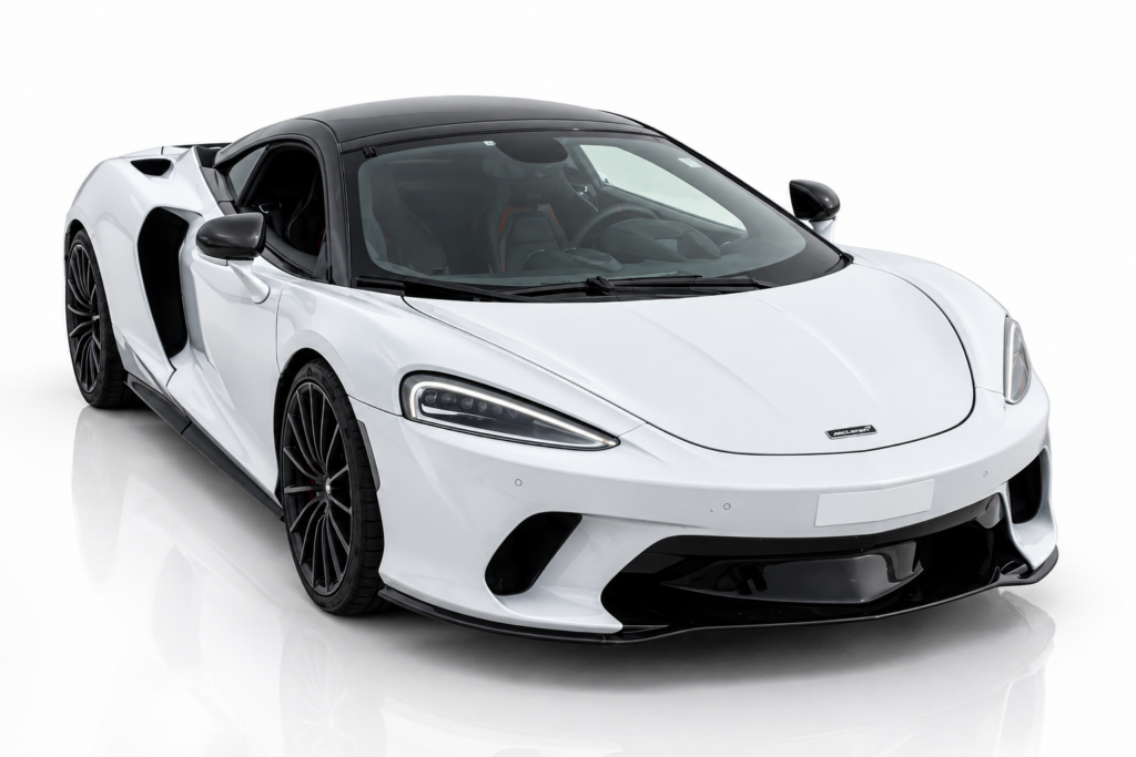 McLaren GT elölről, félprofilból – bérlés Budapesten