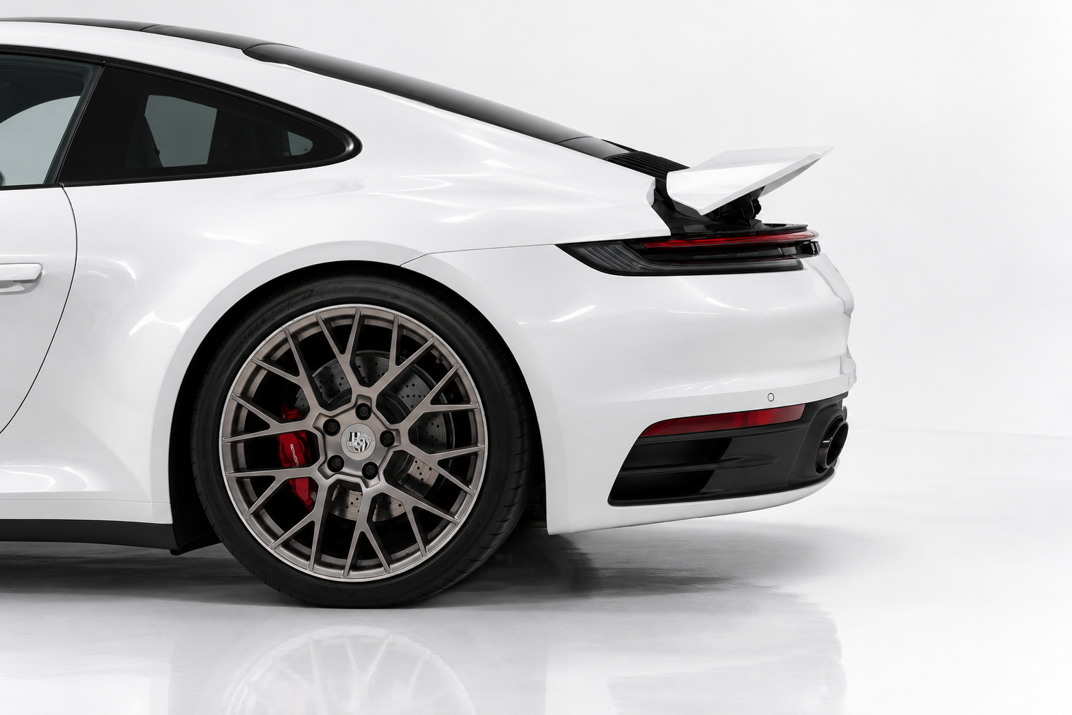 Porsche 911 Carrera S hátsó része közelről